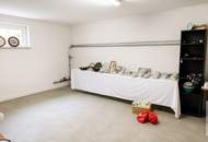 240 m² Wohnfläche zum Schnäppchenpreis: Viel Platz & ruhiger Garten nahe Wien!