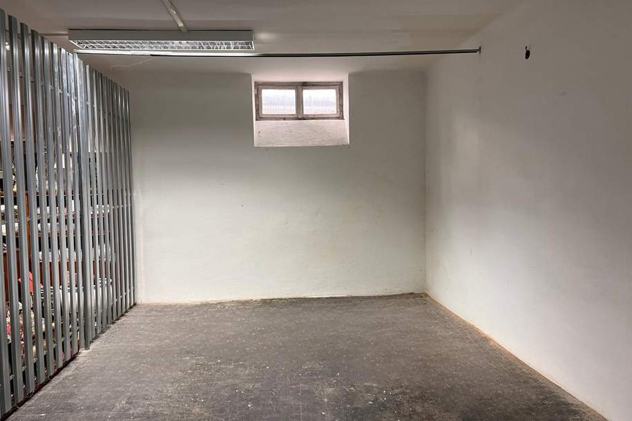 Sichere Lagerfläche neben der Stadtgalerie – mitten in St. Johann!, Gewerbeobjekt-miete, 200,00,€, 5600 Sankt Johann im Pongau