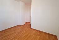 DACHGESCHOSS, Daringergasse, sonnige 76 m2 Neubau mit 6 m2 Balkon, 2 Zimmer, Wohnküche, Wannenbad, Parketten, Grünblick