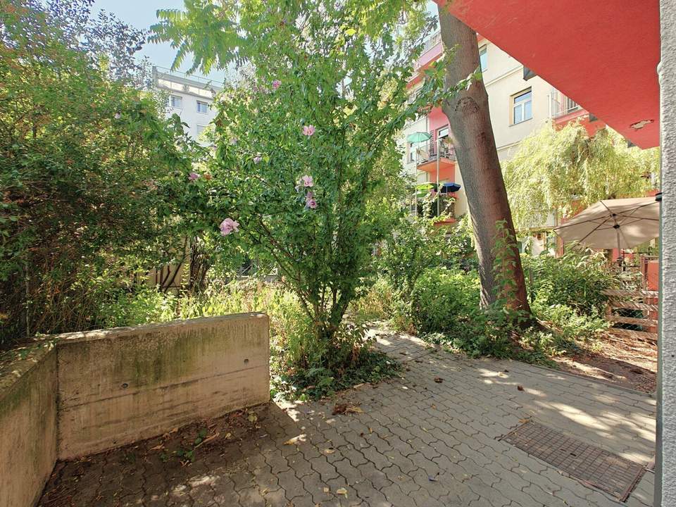 Nähe Raimund Theater: Hofruhelage + Großer Garten mit Terrasse + 6 Min. zur U4 + Perfekte Wohnlage + Südwest-Ausrichtung + Garage optional