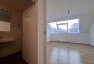 Ruheoase nahe Wien Mitte: Dachterrassenwohnung mit hofseitiger Terrasse - VIDEO verfügbar !