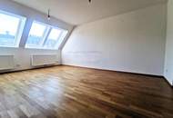 2 Zi.-DG-Maisonette im superschöner Altbau an Single oder Pärchen zu vergeben.