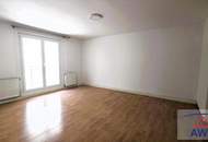 Zwei Zimmer Wohnung mit zwei Loggien, hell luftig und preiswert!