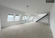 Urban wohnen, überraschend ruhig leben – stilvoll sanierter Altbau mit Lift, Freiflächen und moderner Energietechnik