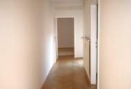 2-Zimmer-Wohnung mit Balkon in Top-Lage