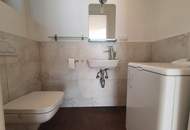 Penthouse apartment without sloping ceilings – Prime location near the stock exchange and Rudolfsplatz