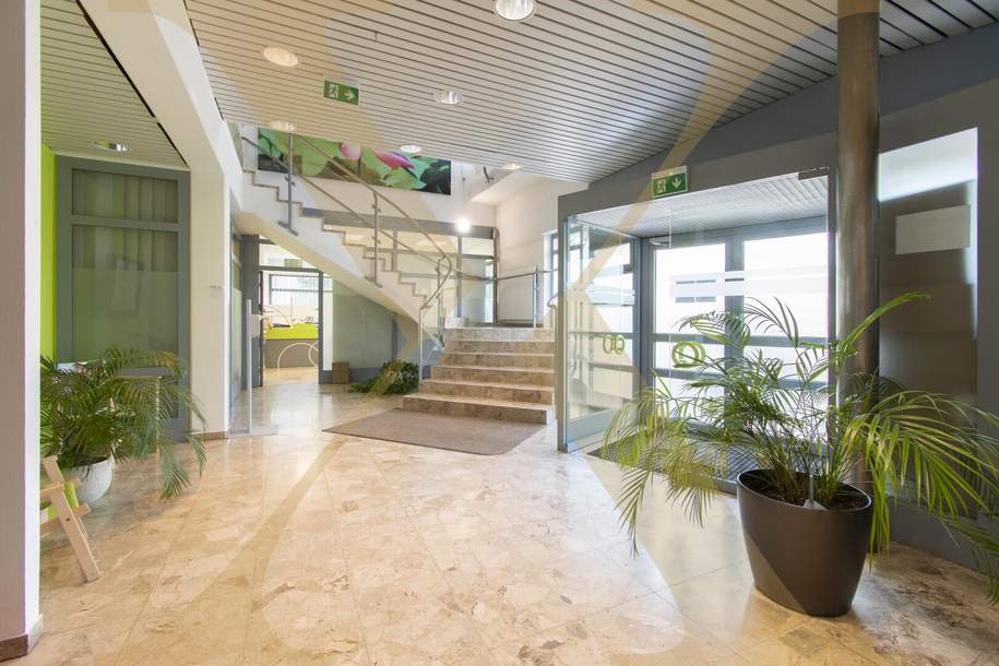 Multifunktionale Bürofläche mit Lager in Pasching zu vermieten!, Gewerbeobjekt-miete, 5.164,15,€, 4061 Linz-Land