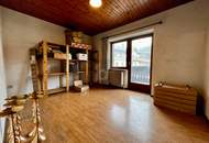 GROSSE CHANCE! VIEL POTENTIAL IN ZENTRALER LAGE MIT BALKON