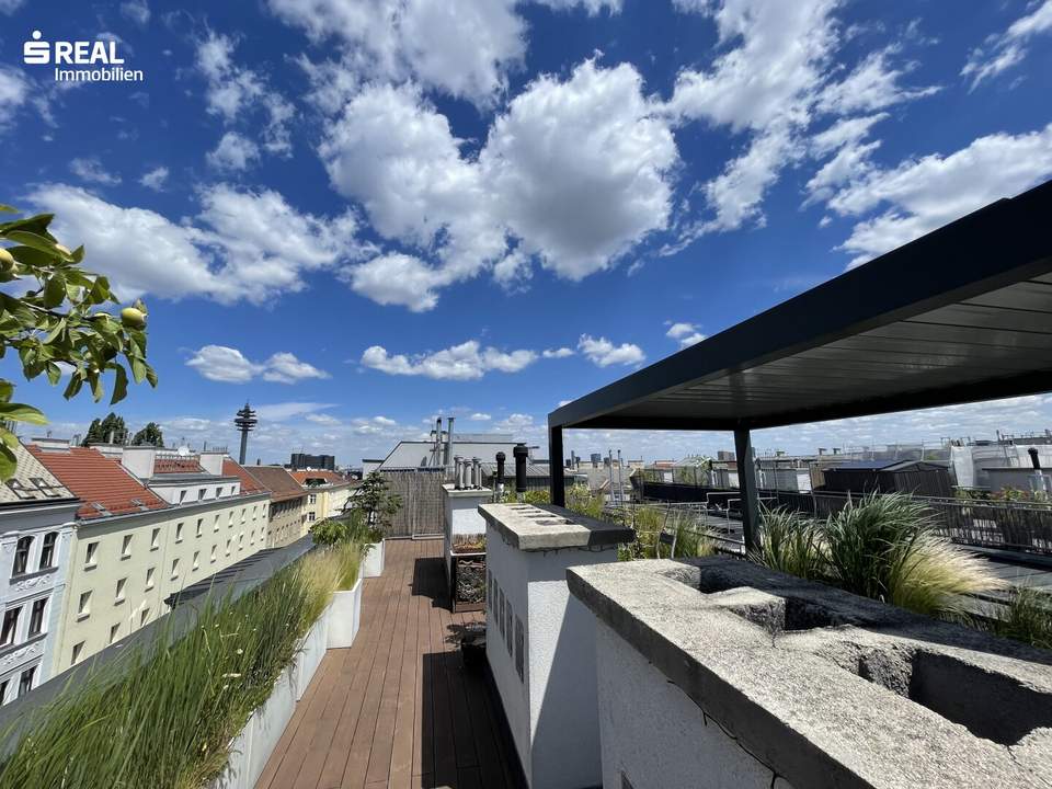 Mondäne 4-Zimmer Dachgeschosswohnung mit zwei großen Terrassen & Weitblick