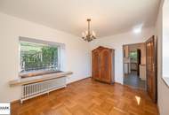 Erstbezug nach Sanierung: Großes Einfamilienhaus in einzigartiger Lage mit Weitblick und vielen Zimmern, Blick ins Grüne und in absoluter Ruhelage