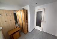 FÜR DEN KÄUFER PROVISIONSFREI, 2-Zi-Wohnung in super Zustand!