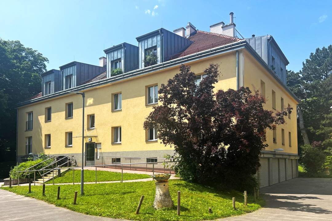 Ruhige 3-Zimmer-Wohnung neben dem Schlosspark Schönbrunn - Erstbezug nach Renovierung!