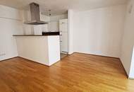U1-NÄHE, RUHELAGE, 52 m2 Neubau inkl. 8 m2 Loggia, 2 Zimmer, Wannenbad, Parketten, 2. Liftstock, Humboldtgasse