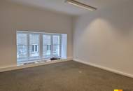 Attraktives Büro mit eigener Garage und zusätzlicher Lagerfläche