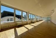 Klimatisiertes 280 m² Penthouse-Büro mit traumhafter Dachterrasse