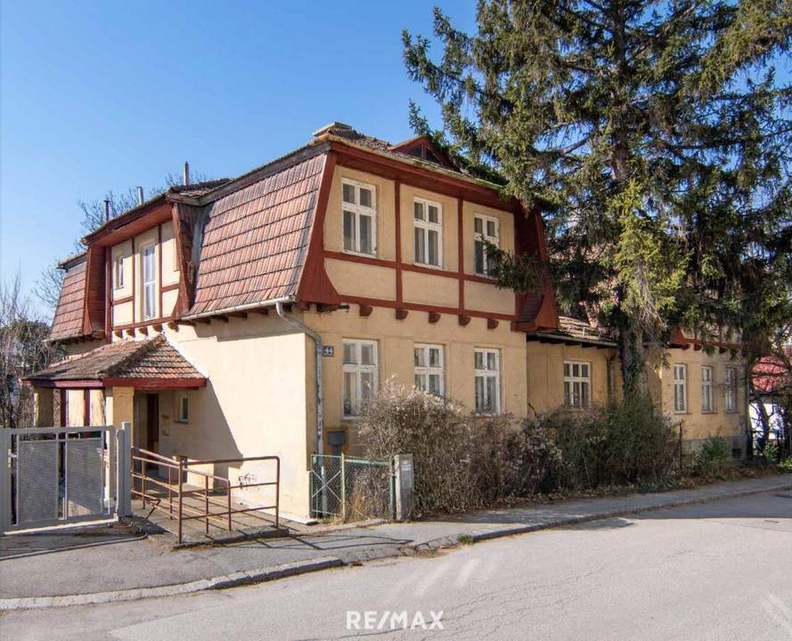 Bestandsfreies Zinshaus nahe Wien – 10 WE, Ausbaupotenzial, Einreichplan