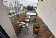 Klimatisierte Neubauwohnung mit hofseitigem Balkon im Dachgeschoss!!!