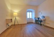 Historisches Wohnen - Exklusive 2.Zi.-Wohnung im Palais am Kai