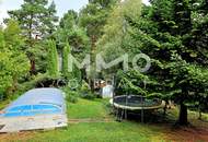 Lichtdurchflutetes, familienfreundliches Traumhaus: 4 Schlafzimmer, Pool, Sauna und Gartenidylle