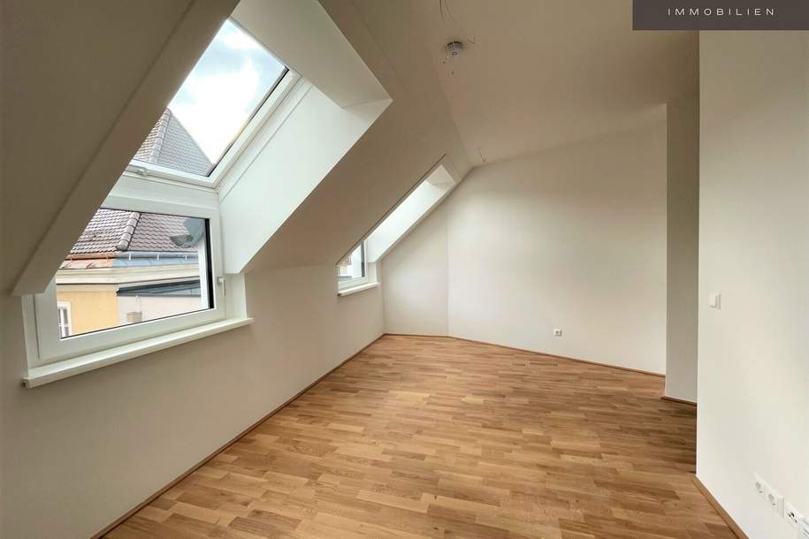 DACHGESCHOSSWOHNUNG | 2-ZIMMER | OSTLAGE | AB MÄRZ VERFÜGBAR | KARMELITERHOF, Wohnung-miete, 634,48,€, 3100 Sankt Pölten(Stadt)