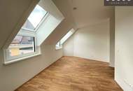 DACHGESCHOSSWOHNUNG | 2-ZIMMER | OSTLAGE | AB MÄRZ VERFÜGBAR | KARMELITERHOF