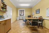 Wohn- und Geschäftshaus mit großem Renditepotenzial am Hauptplatz in St. Veit