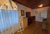 Charmantes Wohnhaus mit Arkadenterrasse, Pool und großem Grundstück in Deutsch Ehrensdorf