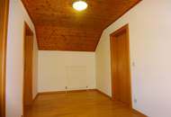 5- Zimmer-Miethaus mit Garage und Keller!