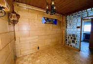 4 ZIMMER-Wohnung zu SANIEREN mit HOFSEITIGER LOGGIA