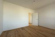 HERBSTAKTION - NEUE PREISE | 3-Zimmer Altbauwohnung mit großzügiger Verglasung und südseitigem Innenhofbalkon | Fernwärme