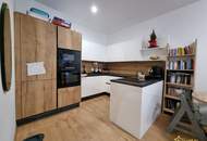 700 METER U1 KAGRANER PLATZ. NEUWERTIGE 3 ZIMMER WOHNUNG MIT BALKON. TOP AUSSTATTUNG. TOP LAGE.