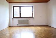 Imposantes Wohndomizil in renommierter Lage mit insgesamt 1.927 m² Grund/zweite Bauparzelle!