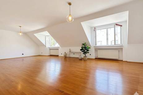 Historisches Stadthaus mit Entwicklungspotenzial in Nußdorf | vielseitige Nutzungsmöglichkeiten | Rohdachboden mit Ausbaupotenzial | Gewölbekeller, Haus-kauf, 1.299.000,€, 1190 Wien 19., Döbling