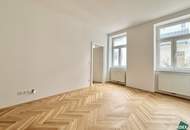 Preisreduktion: Stilvoll sanierte Altbau-2-Zimmerwohnung in ruhiger Innenhoflage