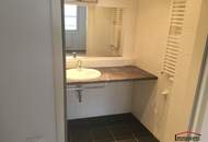 HOFRUHE- &amp; CITYLAGE: 2-Zimmerwohnung mit Balkon! (Mietbeginn 01.02.2026)