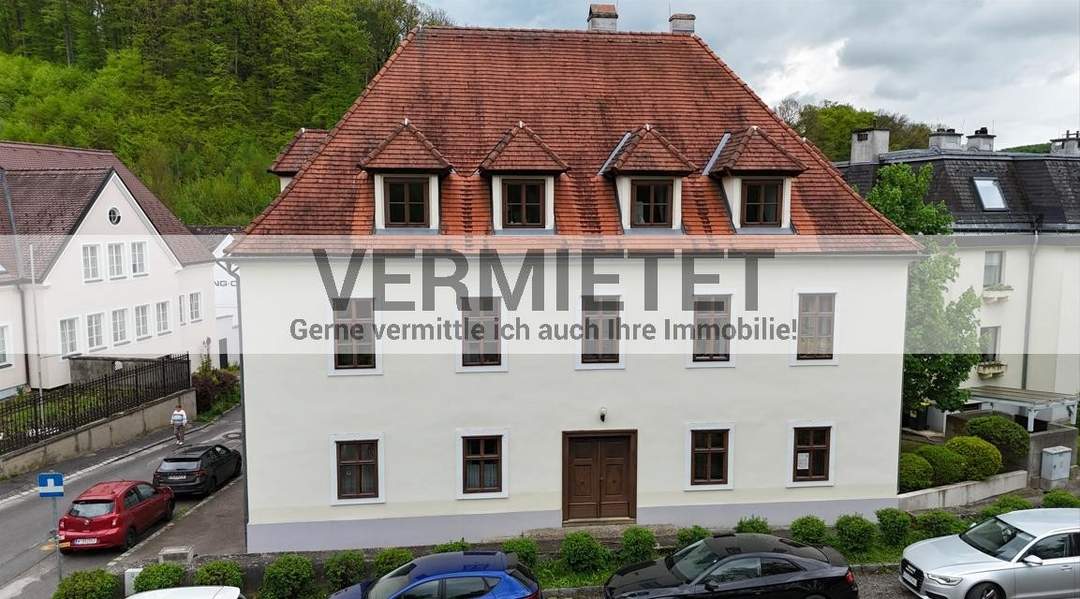 VERMIETET - "Wohnen in historischer Umgebung"