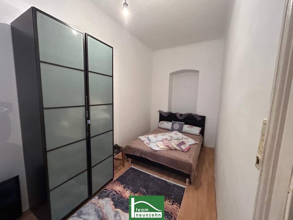 PREISWERTE GEBRAUCHTWOHNUNG IN GEPFLEGTEM ALTBAU! LIFTBENÜTZUNG INKLUSIVE. BEFRISTET VERMIETET. - WOHNTRAUM