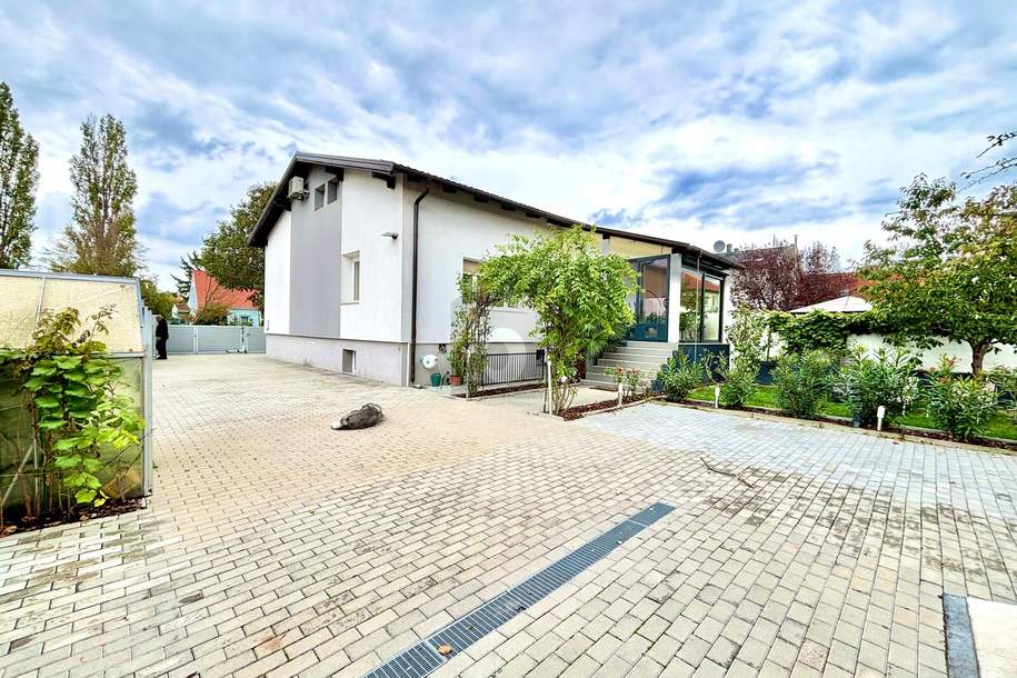 DREI WOHNEINHEITEN, CARPORT, GARTEN UND WOHNKELLER!, Haus-kauf, 550.000,€, 2700 Wiener Neustadt(Stadt)