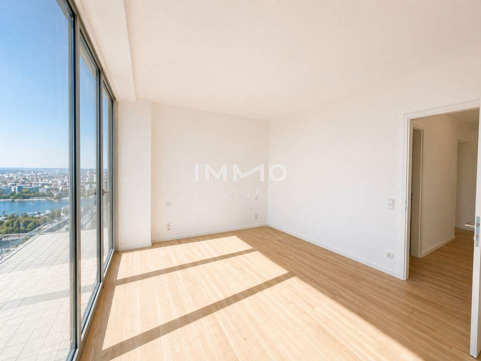 49. Etage: A Home between Sky &amp; Water: DC2 Tower: U1 Donauinsel