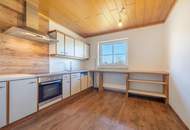 Ländlich. Ruhig. Durchdacht. Reihenhaus mit großem Garten &amp; zwei Garagen