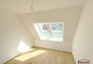Erstbezug in Toplage - 3-Zimmerdachgeschosswohnung mit großer Dachterrasse im Botschaftsviertel! (Mietbeginn nach Vereinbarung)