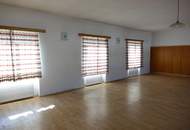 **VIEL PLATZ UND VIELE MÖGLICHKEITEN** Haus mit vielfältigem Potential im Südburgenland!