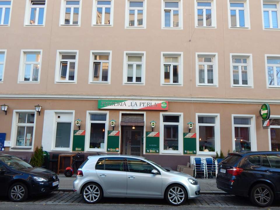 "Gelegenheit" Pizzeria 114 m² + Dienstwohnung 44 m² + Schanigarten