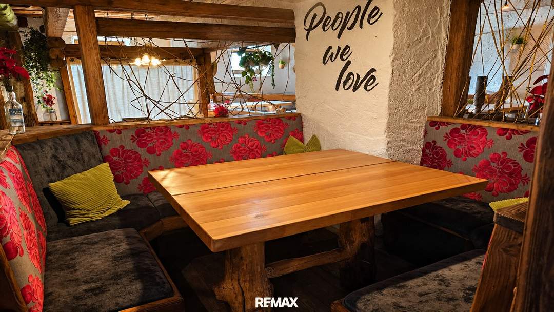 Gastronomie-Chance in Kaprun – großzügiges Restaurant mit Terrasse, Bergblick &amp; starkem Gästepotenzial