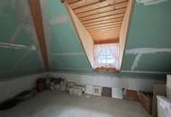 Einzigartige Liegenschaft mit Garage und Pool!