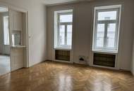 Charmanter Altbau mit Potenzial: 141 m² mit neuem Balkon (sanierungsbedürftig)