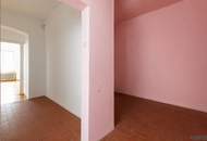 Sanierungsbedürftige Wohnung im 3. Stockwerk nahe Burggasse-/Stadthalle (Top 21-23)
