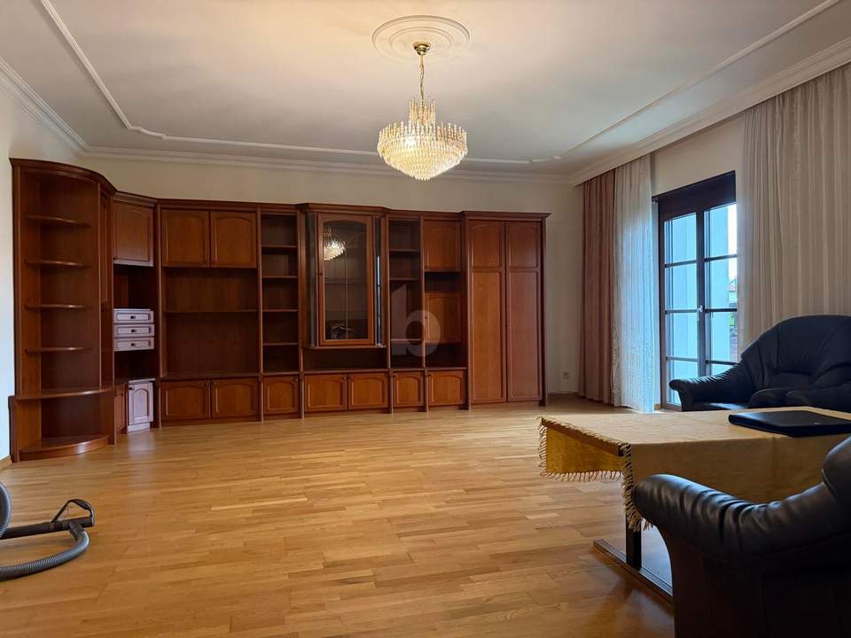 GROßZÜGIGES WOHNEN MIT IHRER FAMILIE