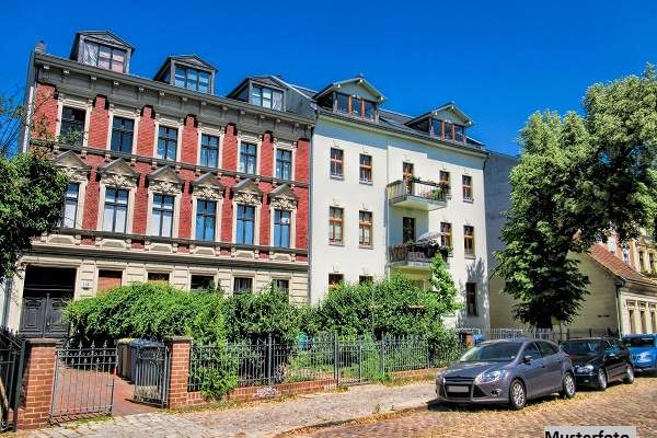 Mehrfamilienhaus mit 3 Wohnungen, Terrasse und Doppelgarage, Haus-kauf, 586.140,€, 6850 Dornbirn