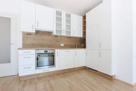 Perfekt für Zwei mit Balkon in Ruhelage!, Wohnung-miete, 968,00,€, 2100 Korneuburg